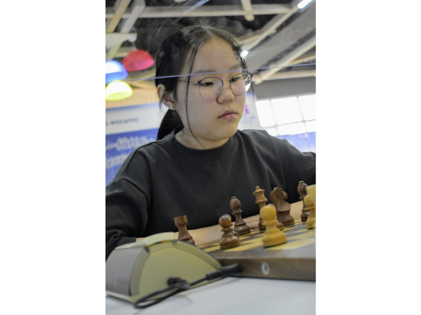 13-летняя Яна Жапова из Zабайкалья завоевала бронзу первенства России среди 10 лучших шахматисток
